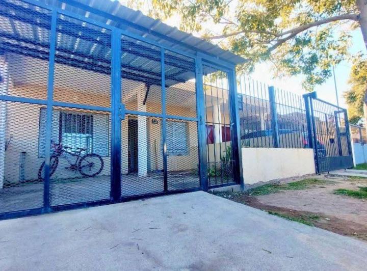 Casa en Malvinas Argentinas