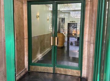 Oficina comercial · 140m² · 5 Ambientes · Oficina en Venta - 5 Ambientes - Centro