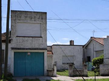 Imagen1 · Apto Credito, Casa 3 Ambientes Original con Jardin y Garage