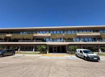 Oficina comercial · 300m² · Oficinas a Estrenar en Ubicación Estratégica – Olivos - 300 m².