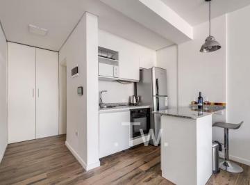 Departamento de 1 ambiente, Colegiales · Monoambiente de 42 m² en Venta– Piso Alto con Balcón – Belgrano – Apto Profesional