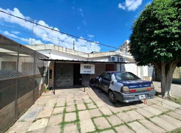 Casa · 45m² · 7 Ambientes · 1 Cochera · Casa en Venta. Zona Sur