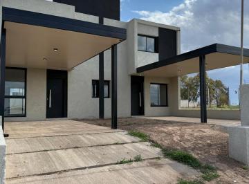 Casa · 90m² · 3 Ambientes · 2 Cocheras · Venta Duplex a Estrenar 2 Dorm. en Cuestas de Manantiales 2 Barrio con Seguridad