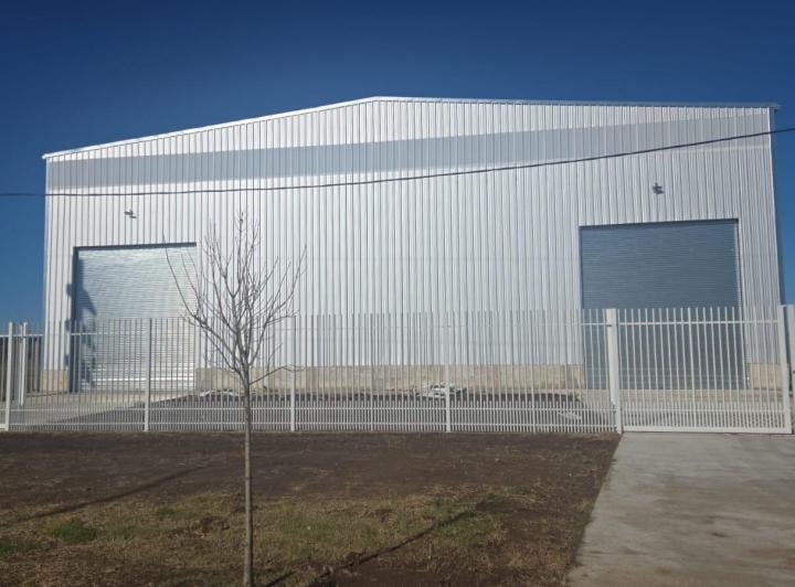 Bodega-Galpón · 2700m²
