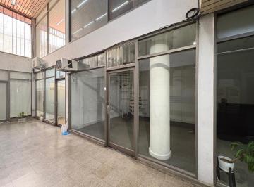 Local comercial · 48m² · 1 Ambiente · Local con Depósito en Galería Céntrica - Mitre Al 800