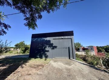 Depósito · 200m² · 1 Ambiente · Depósito o Galpón con Doble Ingreso de 200 m² en El Real de San Carlos en Colonia del Sacramento