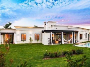 Casa · 164m² · 4 Ambientes · 4 Cocheras · Casa en Venta en Ceibos, Puertos, Escobar