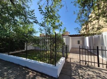 Casa · 128m² · 4 Ambientes · 2 Cocheras · Casa en Venta de 3 Dor en Quintas de Arguello