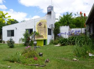 Casa · 90m² · 4 Ambientes · Casa en Venta - Lisandro Olmos Etcheverry