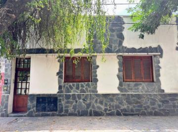 PH · 110m² · 6 Ambientes · PH en Venta Calle 119 Al 400 E/ 40 y 41 Barrio Hipódromo