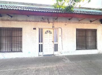 PH · 52m² · 3 Ambientes · PH en Venta 2 Dorm. y Patio San Carlos
