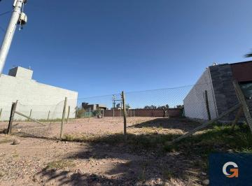 Terreno , Maipú · Terreno / Lote en Venta de 315 m² Ubicado en Maipú