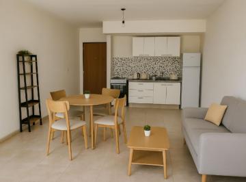 Casa · 87m² · 4 Ambientes · Venta Casa 2 Dorm. con Terraza Rosario Centro
