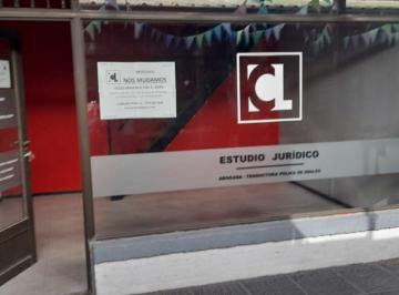 Local comercial , San Vicente · Local en Alquiler en Galeria San Martin