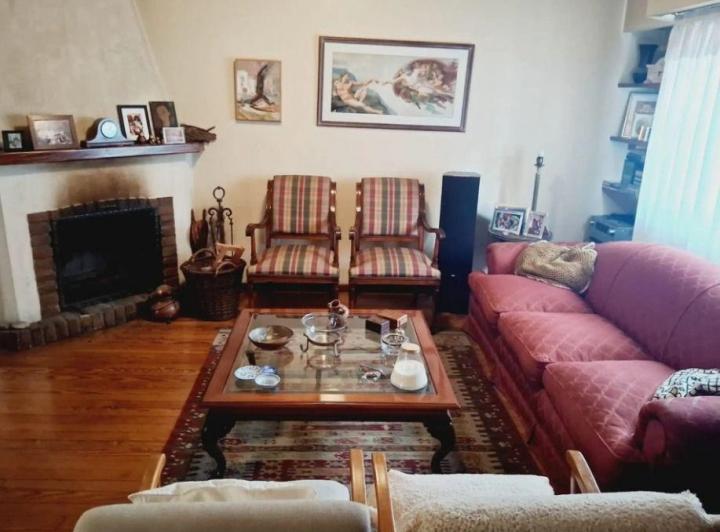 Casa en venta en Parque Chacabuco · 5 ambientes