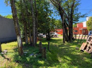 Terreno · 400m² · Lote en Venta en Villa Catalina