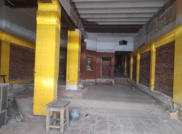 Edificio · 200m² · 2 Ambientes · Local a La Venta - a Media Cuadra de La Peatonal Florida