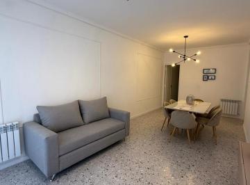 Departamento · 70m² · 3 Ambientes · 1 Cochera · Departamento en Venta Plaza Colón con Balcón y Cochera