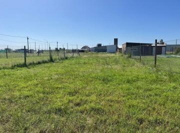 Terreno · 300m² · Venta Lote en Altos de Piñero