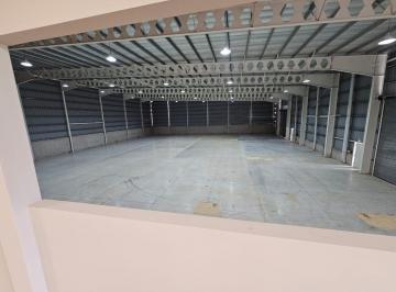 Bodega-Galpón · 2000m² · 2 Ambientes · Venta Nave con Alquiler Vigente en Micro Pi (Parque Industrial)