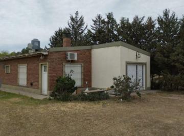 Casa de 4 ambientes, Bahía Blanca · Venta Casa de Dos Dorm. + Quincho en Barrio Los Chañares Bahia Blanca