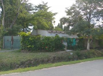 Casa de 3 ambientes, Escobar · Lote Esquina 960 m Cuadrados Arbolados con Construccion.