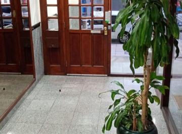 Departamento de 4 ambientes, Quilmes · Departamento de 60 m² con 3 Habitaciones en Alquiler en Quilmes