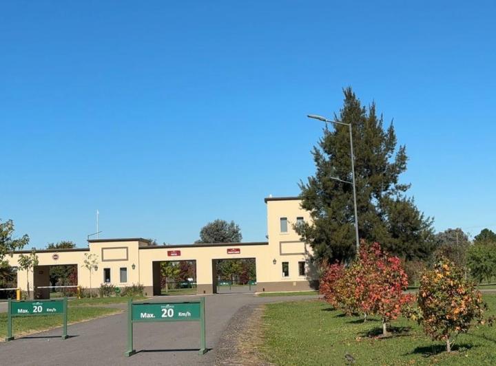 Terreno · 1072m²