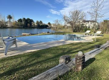 Casa · 320m² · 7 Ambientes · 2 Cocheras · Casa en Venta en Barrio Cerrado, Los Castores, Nordelta, Tigre