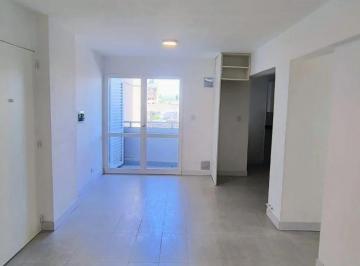 Departamento · 55m² · 3 Ambientes · Alberdi - 2 Dorm - Balcón - Reciclado a Nuevo