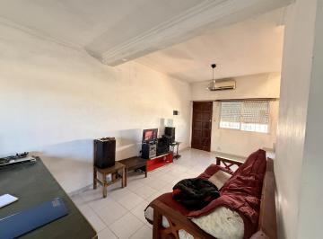 PH · 50m² · 2 Ambientes · PH Tipo Duplex de un Dormitorio con Terraza en Venta en La Plata Cercano Parque San Martin