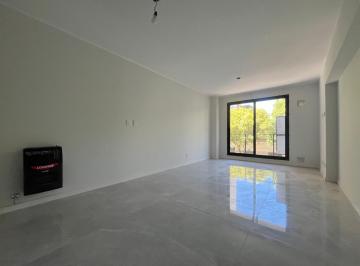 Departamento · 91m² · 4 Ambientes · 1 Cochera · Venta Departamento Tres Dorm. con Amenities y Cochera en Martin, Rosario