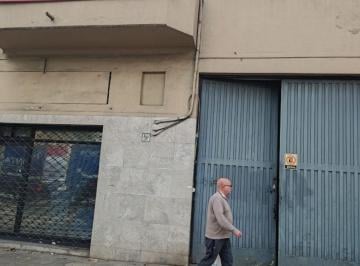 Local comercial de 1 ambiente, Flores · Local y Depósito de 570 m² en Alquiler en Flores Sur