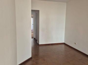 Departamento de 2 ambientes, Vicente López · Alquiler - Depto con Patio y Balcón Olivos