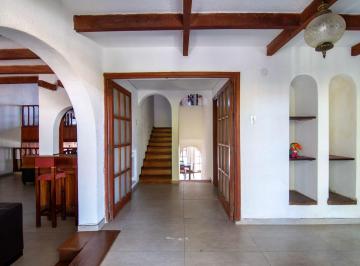 Casa · 650m² · 10 Ambientes · 4 Cocheras · Apto Credito Importante Propiedad en Zona Norte - Renta Activa