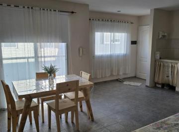 Departamento · 45m² · 2 Ambientes · Departamento Amoblado en 74 E/ 14 y 15