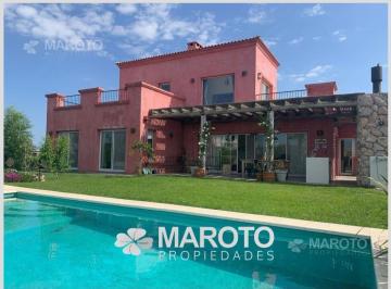 Casa · 223m² · 6 Ambientes · 2 Cocheras · Casa en Venta Al Lago en Barrio El Canton Islas - Maroto Propiedades