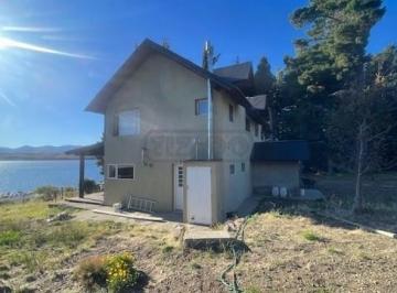 Casa · 220m² · 6 Ambientes · Casa Chalet en Alquiler en Dina Huapi, Pilcaniyeu, Rio Negro