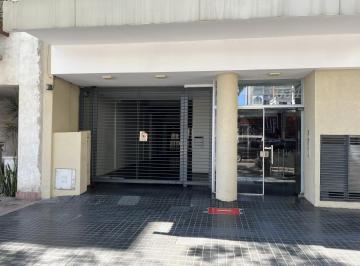Garage · 12m² · Cochera en Planta Baja con Portón Automático. a 50 m del Subte