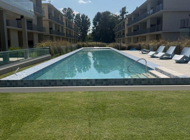 Departamento · 10m² · 3 Ambientes · 1 Cochera
