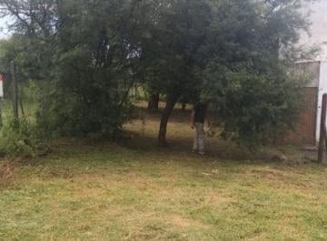 Terreno · 225m² · Venta Terreno con Escritura, Villa Catalina