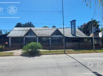 Local comercial · 300m² · 4 Ambientes · Local Comercial en Alquiler - 300 m² - Ranelagh - Berazategui