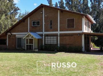 Casa · 348m² · 7 Ambientes · Venta Casa Quinta con Piscina y Casa de Huespedes - Ing. Maschwitz