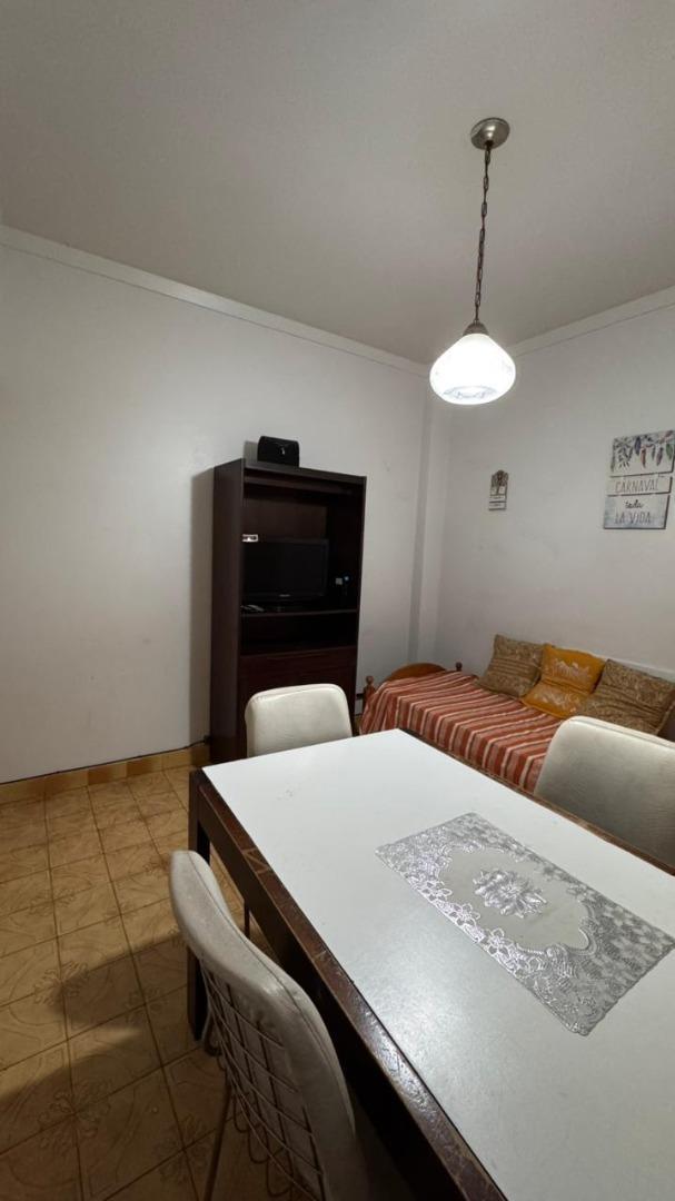 Departamento 2 ambientes amoblado en alquiler 12 meses
