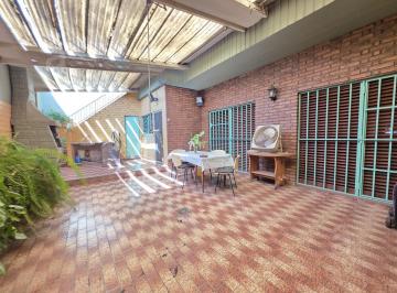 Casa · 285m² · 5 Ambientes · Casa en Venta en Villa Ballester - Cinco Ambientes - Zona Residencial