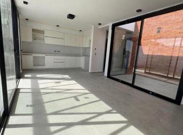 Departamento · 111m² · 4 Ambientes · 2 Cocheras · Duplex en Venta Una Sola Planta 2 Dorm. Dakota Town Docta Cordoba Financiacion