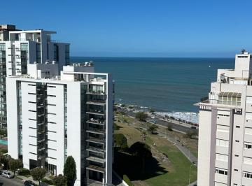 Departamento · 100m² · 2 Cocheras · Venta Semipiso de 3 Ambientes en Playa Grande
