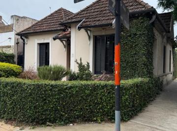 general-san-martin-villa-ballester-venta-casa-4-ambientes · Hermosa Casa 4 Ambientes Sobre Esquina
