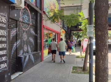Local comercial , San Cristobal · Excelente Local Comercial, Zona Mayorista, de 801 m² en Alquiler en Av Jujuy Al 1300