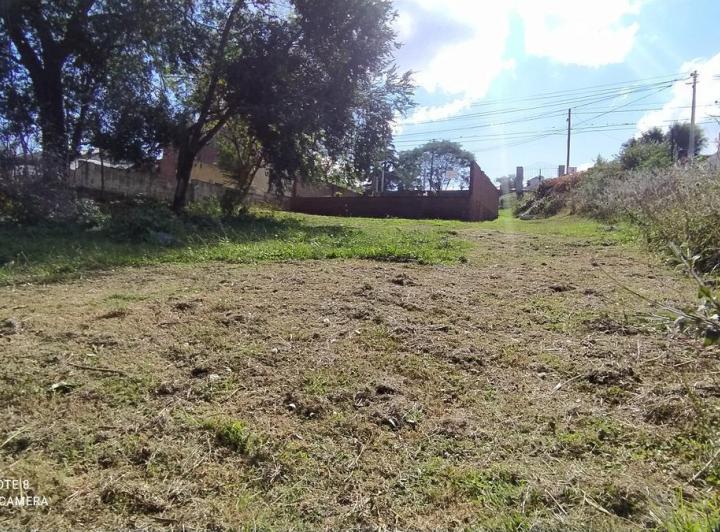 Terreno · 600m²